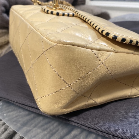 Rare Chanel Vintage Flap Bag with 24K Gold Hardware - Picture 10 of 16